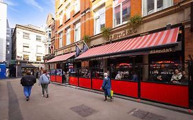 Rezz Temple Bar, Dublin